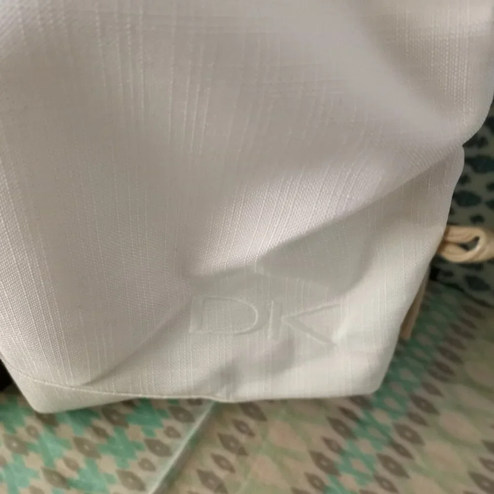 Donna Karan New York Cosmetic Tote Bag Rouche Sides Magnetic Closure
